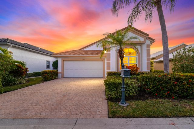 11905 Fountainside Circle, Boynton Beach, FL 33437