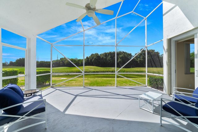 11905 Fountainside Circle, Boynton Beach, FL 33437