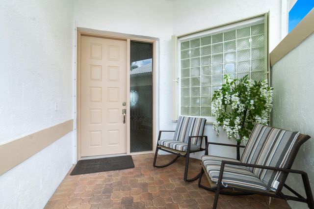 11905 Fountainside Circle, Boynton Beach, FL 33437