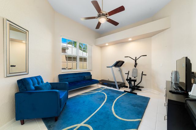 11905 Fountainside Circle, Boynton Beach, FL 33437