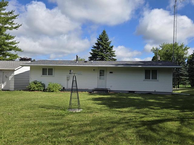 4535 HICKORY HEIGHTS AVENUE, Oshkosh, WI 54904
