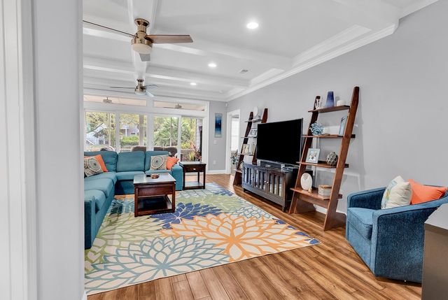 74 Winnowing Way, Pawleys Island, SC 29585