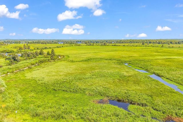 74 Winnowing Way, Pawleys Island, SC 29585