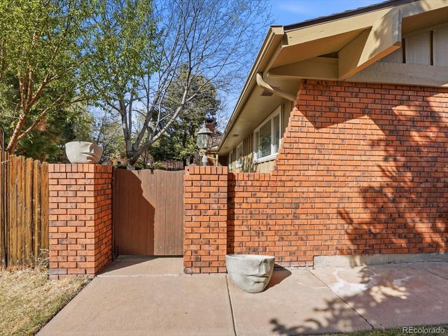 7865 W 80th Circle, Arvada, CO 80005