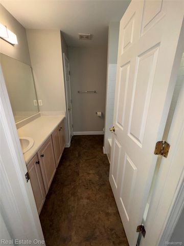 41628 Mitchell Road, Novi, MI 48377