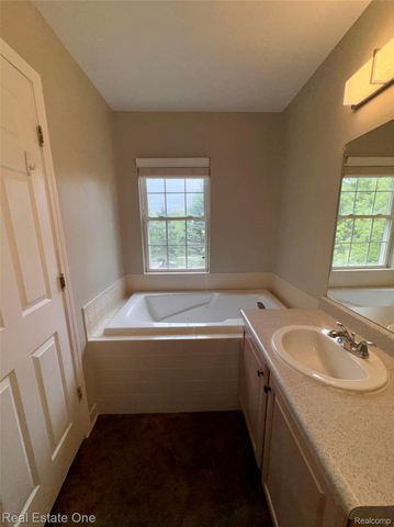 41628 Mitchell Road, Novi, MI 48377