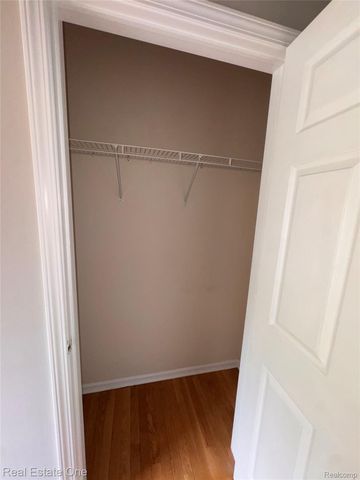 41628 Mitchell Road, Novi, MI 48377