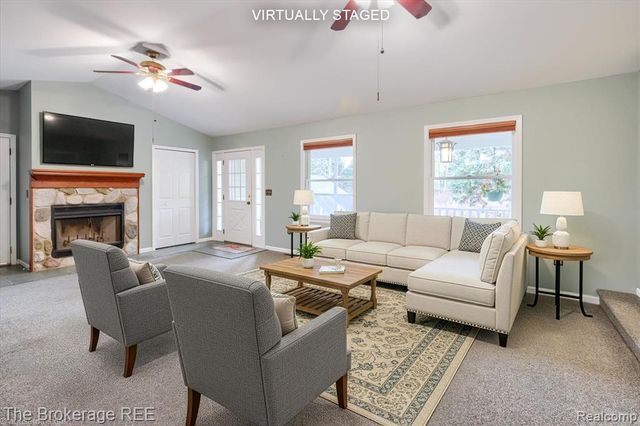 11484 Lapeer Road, Davison, MI 48423