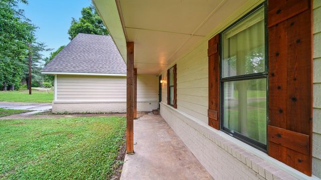 979 RAY BLUFF RD, Millington, TN 38053