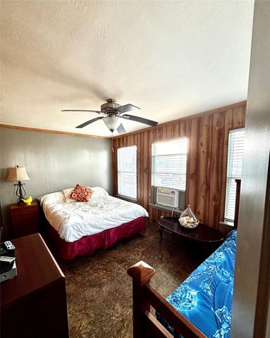 347 Bonito Lane, Surfside Beach, TX 77541