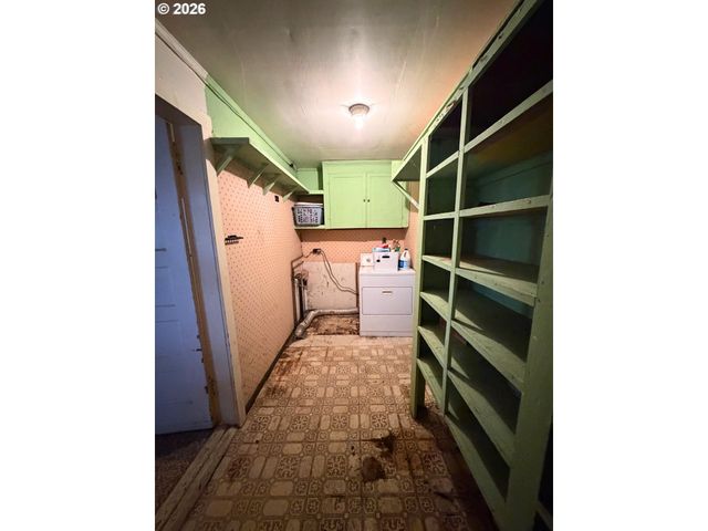 110 DRIFTWOOD Ave, Garibaldi, OR 97118