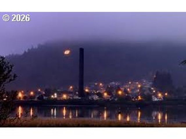 110 DRIFTWOOD Ave, Garibaldi, OR 97118