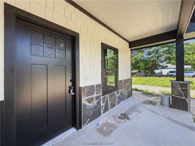 1010 West Ninth Street, Hearne, TX 77859