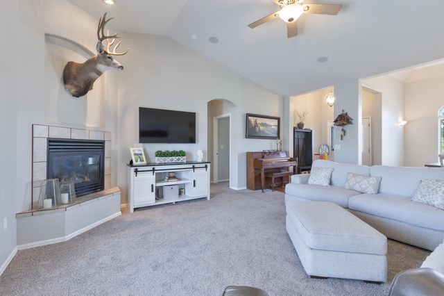 2867 Vista Mar Drive, Grand Junction, CO 81503