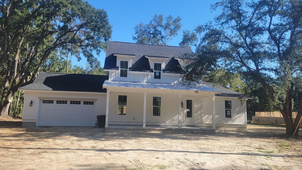 5209 Seewee Road, Awendaw, SC 29429
