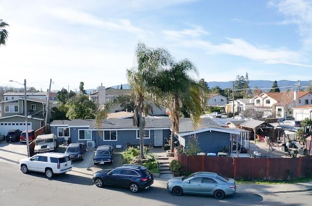 18940 Loree Avenue, Cupertino, CA 95014