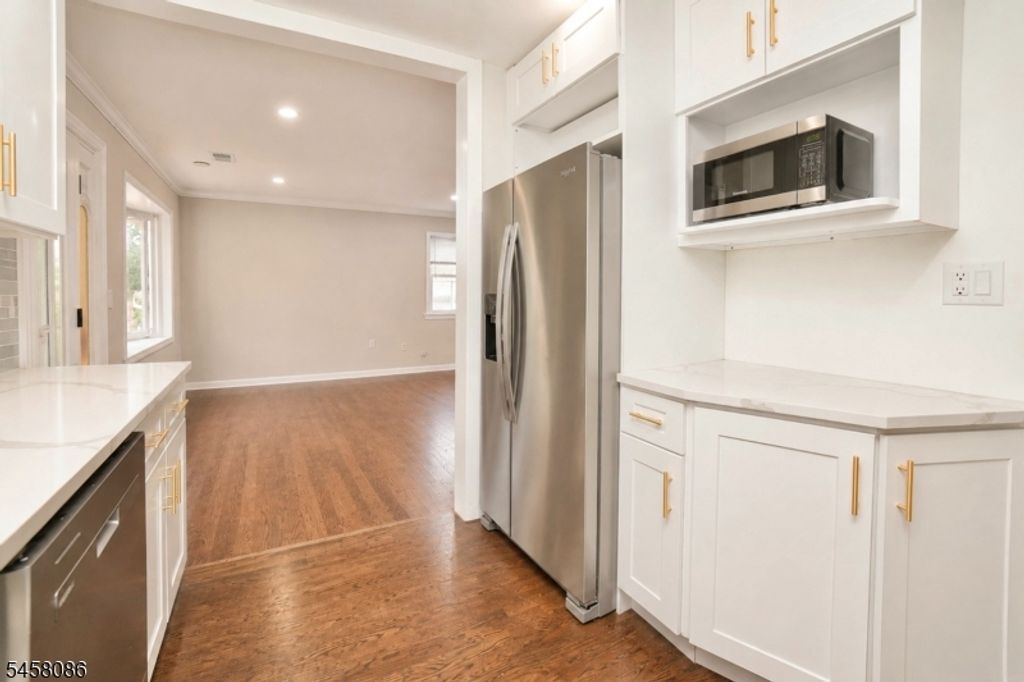 146 Liberty Ave, Belleville Twp., NJ 07109 — photo 5