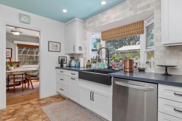 1718 Law Street, San Diego, CA 92109