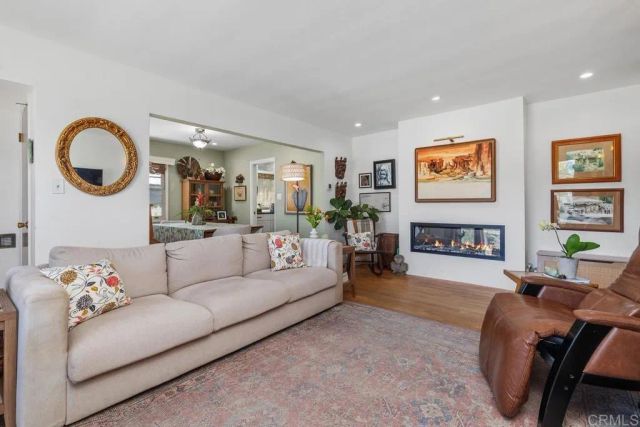 1718 Law Street, San Diego, CA 92109