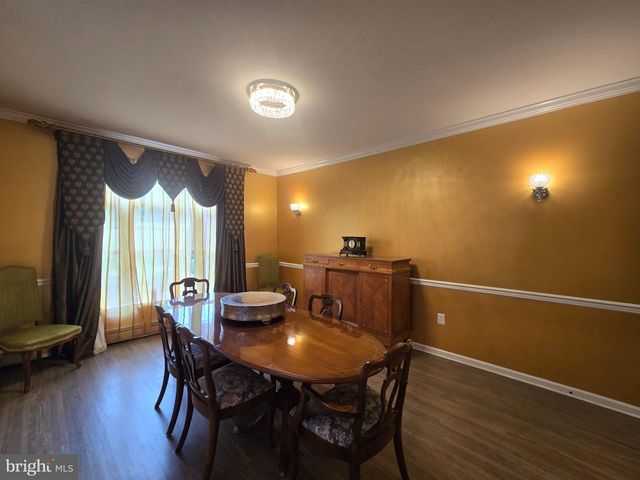 112 BEACON HILL RD, Morganville, NJ 07751