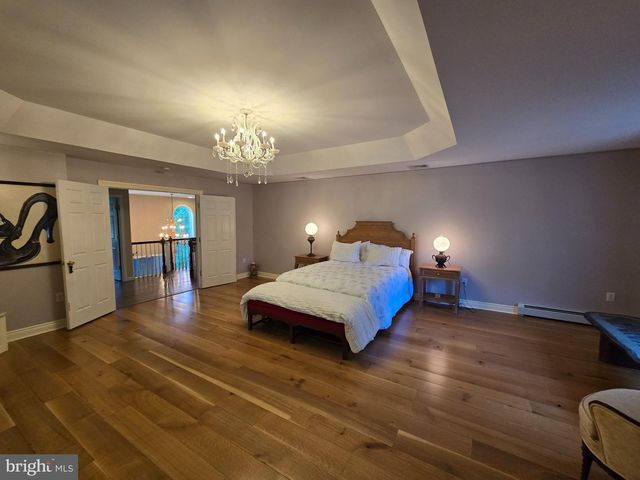 112 BEACON HILL RD, Morganville, NJ 07751