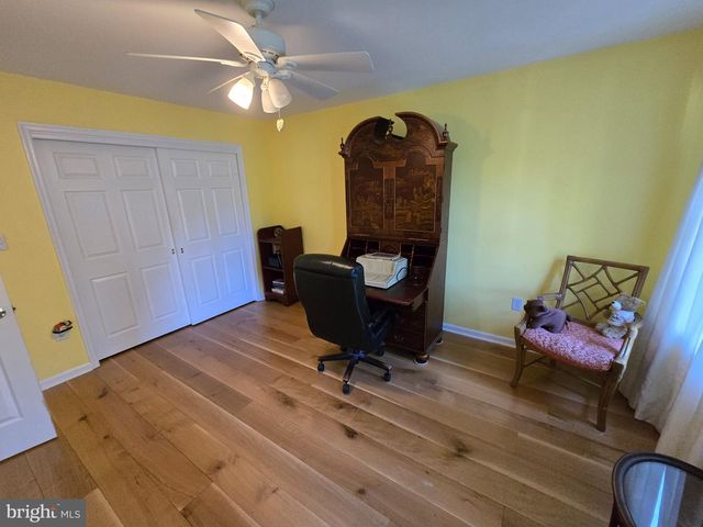 112 BEACON HILL RD, Morganville, NJ 07751