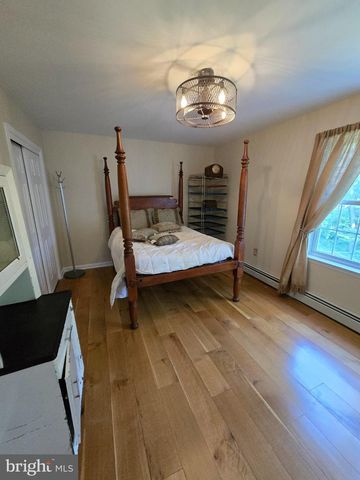 112 BEACON HILL RD, Morganville, NJ 07751