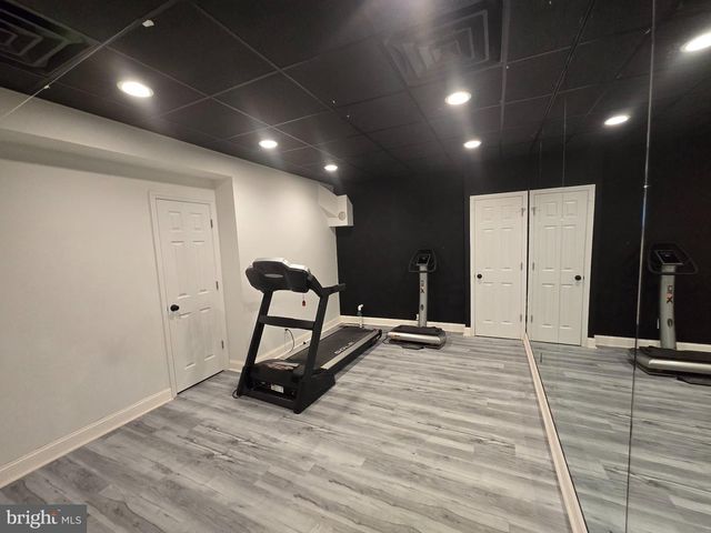112 BEACON HILL RD, Morganville, NJ 07751