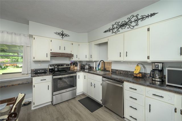 1528 Diana Drive, Brunswick, OH 44212