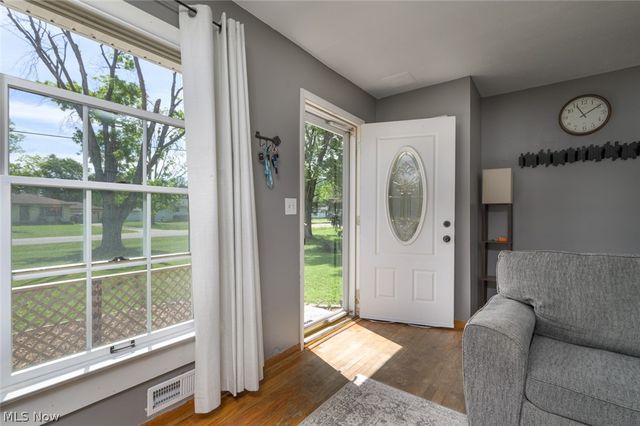1528 Diana Drive, Brunswick, OH 44212