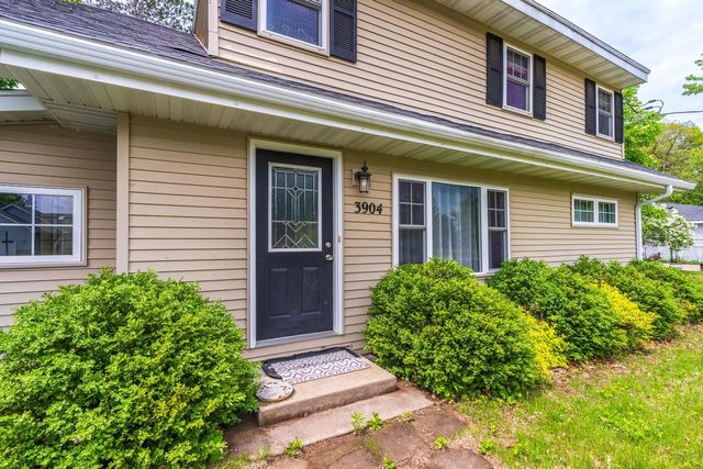 226302 SWAN AVENUE, Wausau, WI 54401