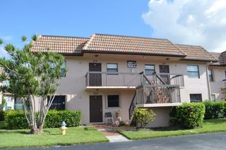 10529 NW 10th St 201, Pembroke Pines, FL 33026