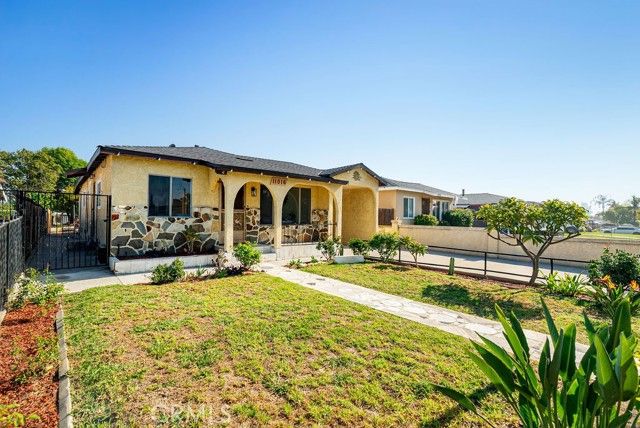 11016 Inez, Whittier, CA 90605