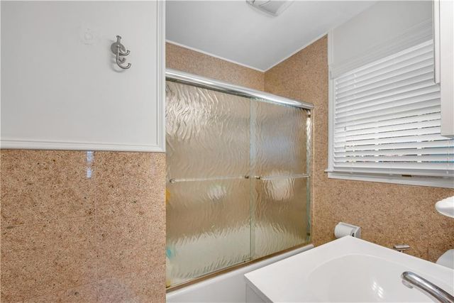 3801 Chatham Drive, Atlanta, GA 30340