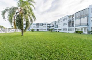 2200 Park Lane 105, Hollywood, FL 33021