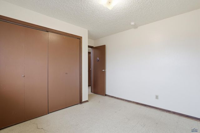 3616 IVY AVE, Rapid City, SD 57701