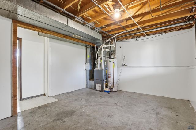 3616 IVY AVE, Rapid City, SD 57701