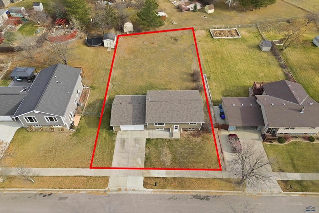 3616 IVY AVE, Rapid City, SD 57701