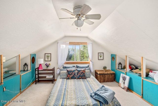 207 Happy Valley Ln, St. Maries, ID 83861