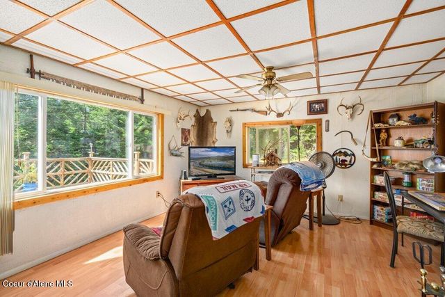 207 Happy Valley Ln, St. Maries, ID 83861