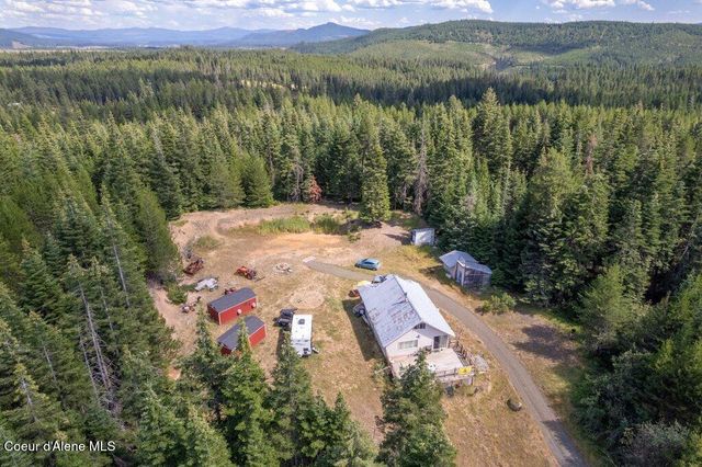 207 Happy Valley Ln, St. Maries, ID 83861