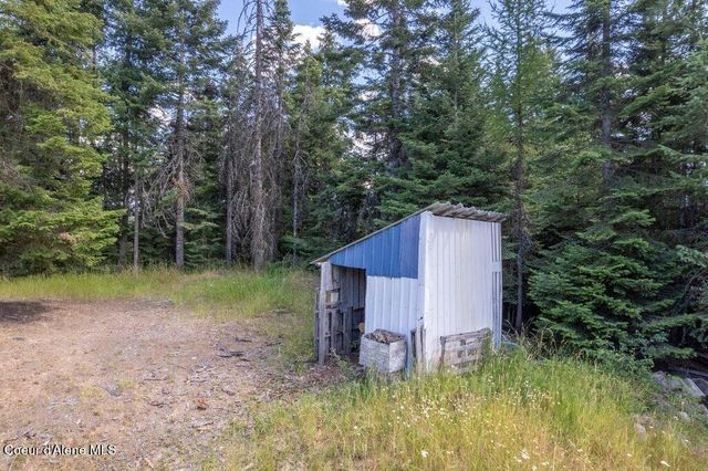 207 Happy Valley Ln, St. Maries, ID 83861