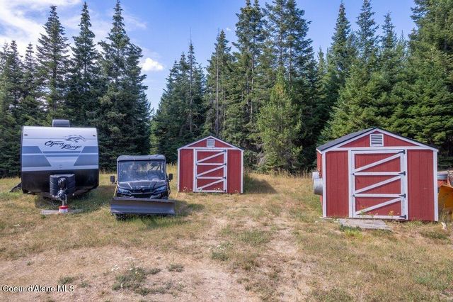 207 Happy Valley Ln, St. Maries, ID 83861