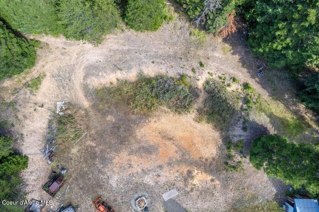 207 Happy Valley Ln, St. Maries, ID 83861