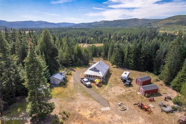 207 Happy Valley Ln, St. Maries, ID 83861