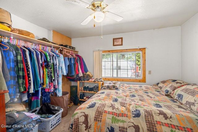 207 Happy Valley Ln, St. Maries, ID 83861