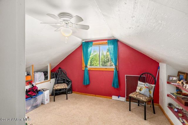 207 Happy Valley Ln, St. Maries, ID 83861