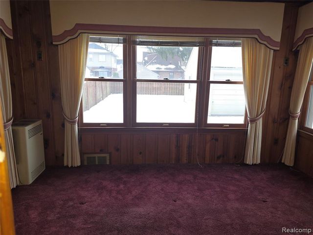 742 N York Street, Dearborn, MI 48128