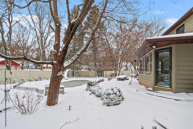 230 Aldersgate Drive, Portage City, MI 49024