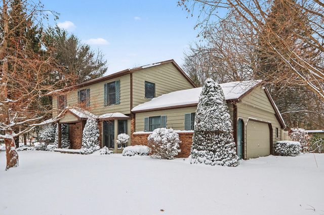 230 Aldersgate Drive, Portage City, MI 49024